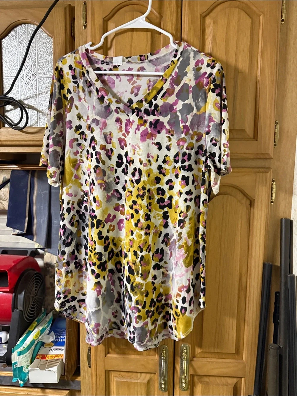 Women's V-Neck Short Sleeve Leopard Print Top in Yellow, Pink & Gray